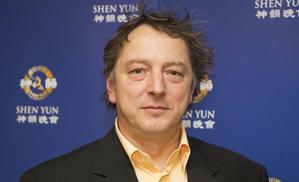 歌劇院鋼琴師Andreas Seipp：神韻音樂是頂級水平。
