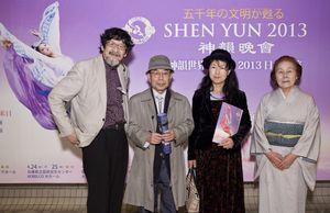 小中健瀧先生和眾多觀眾一起見證了在日本東京的首場演出