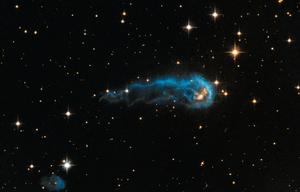 NASA哈勃望遠鏡看到的“宇宙毛蟲 ” 