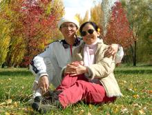 針灸醫師黃戴玲媛夫婦修煉法輪功後身心健康